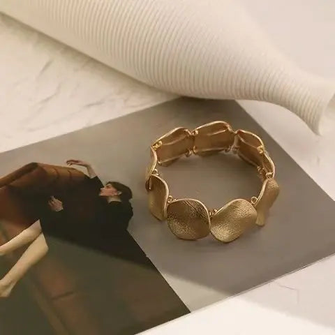 Matte Gold Irregular Disc Stretch Bracelet | Alloy Elastic Band