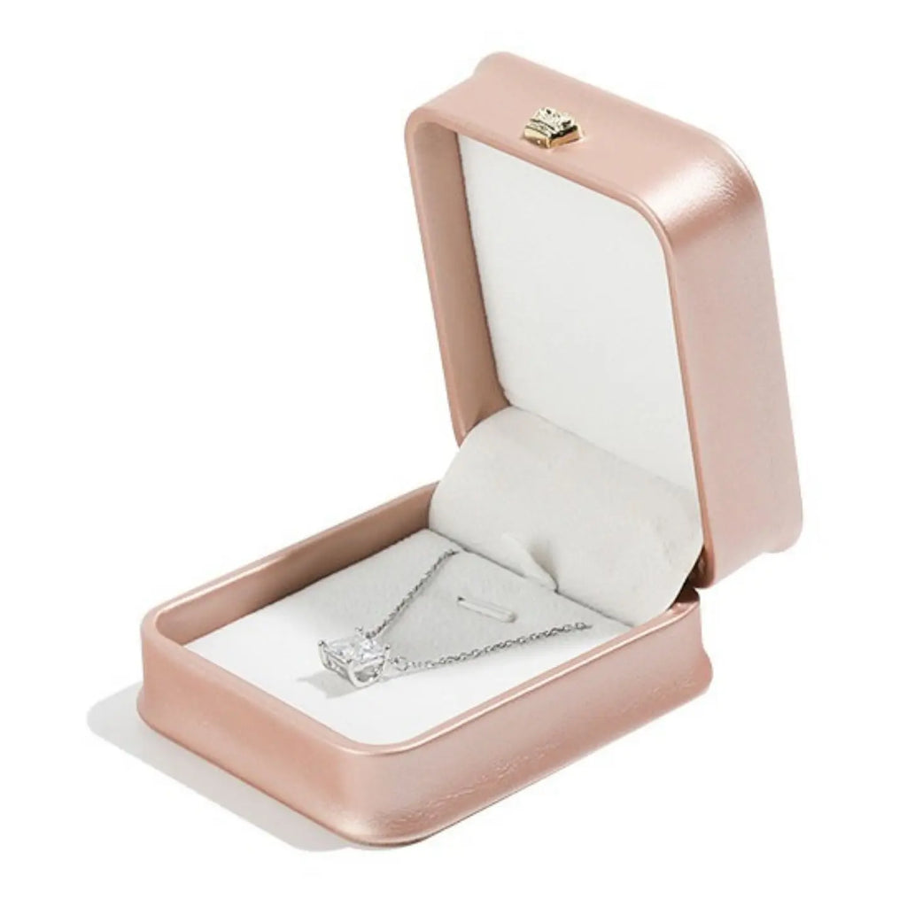 Schmuckkästchen Roségold | Geschenkbox aus PU-Leder mit Kronenverschluss — 6 Größen